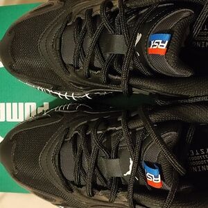 PUMA BMW RSX SNEAKERS 10.5 NEVER WORN